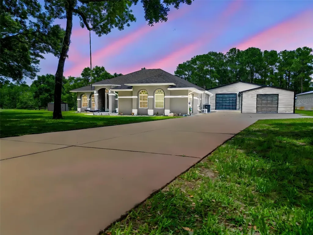 30115 W Thyme Avenue Eustis FL 32736