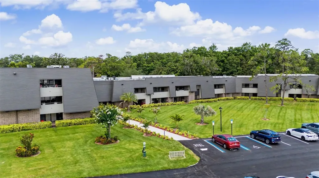 36750 Us Highway 19 N Palm Harbor FL 34683