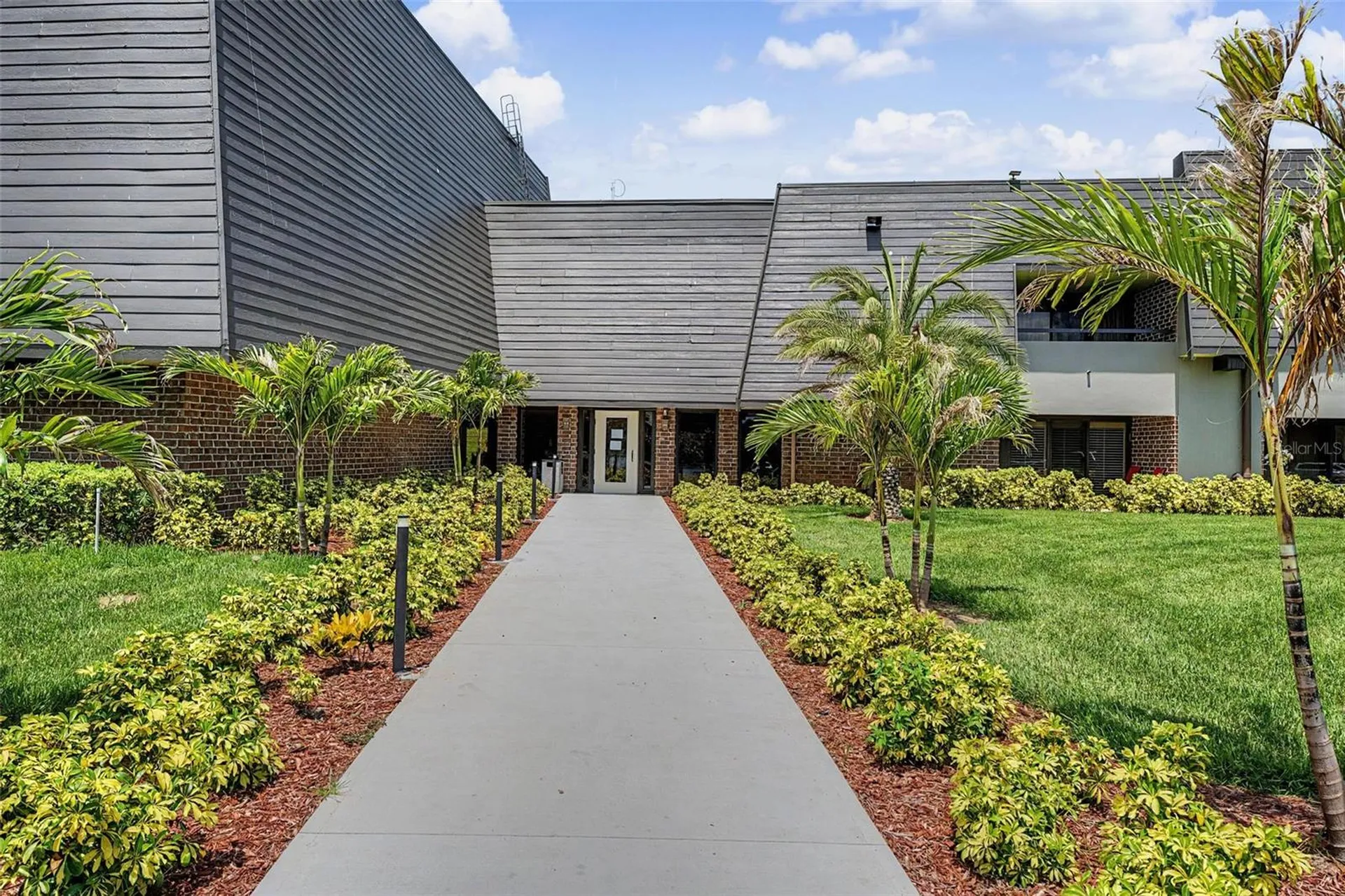 36750 Us Highway 19 N Palm Harbor FL 34683