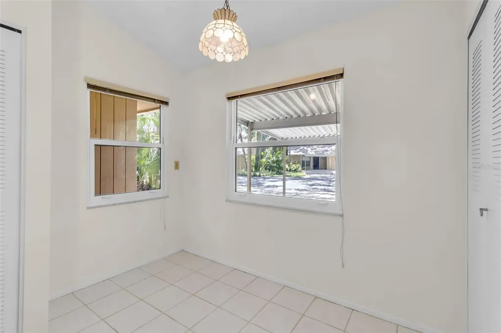 4877 Village Gardens Drive Sarasota FL 34234