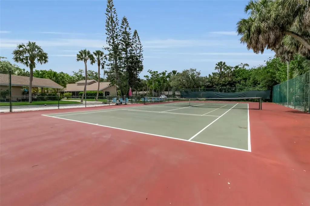 4877 Village Gardens Drive Sarasota FL 34234