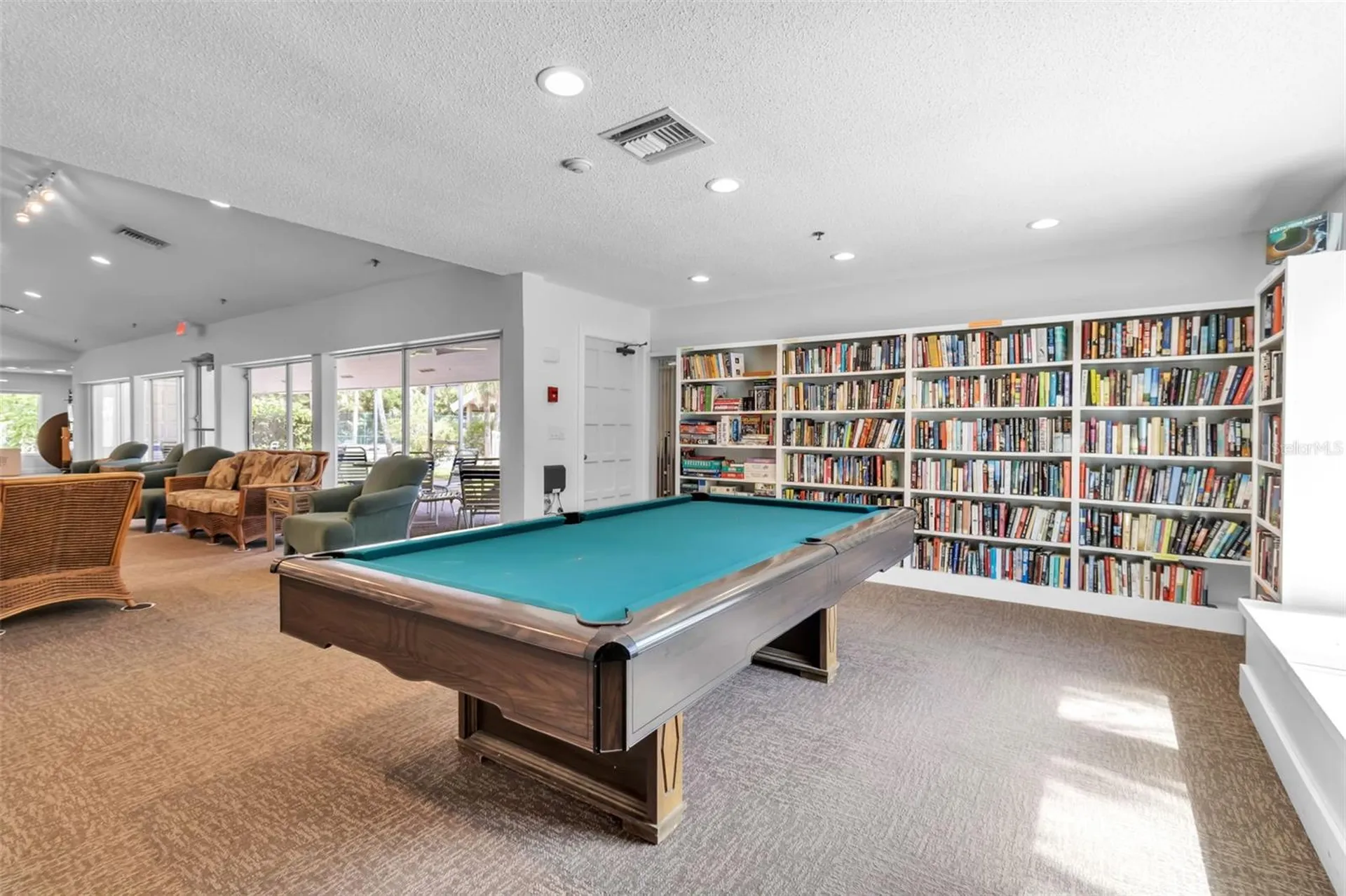 4877 Village Gardens Drive Sarasota FL 34234