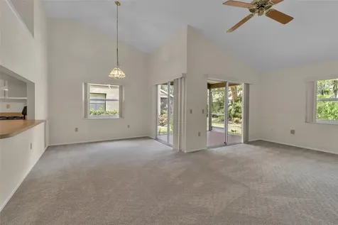 4877 Village Gardens Drive Sarasota FL 34234