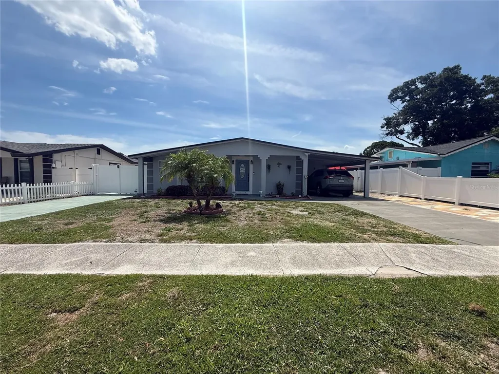 4808 Sierra Madre Drive Tampa FL 33634