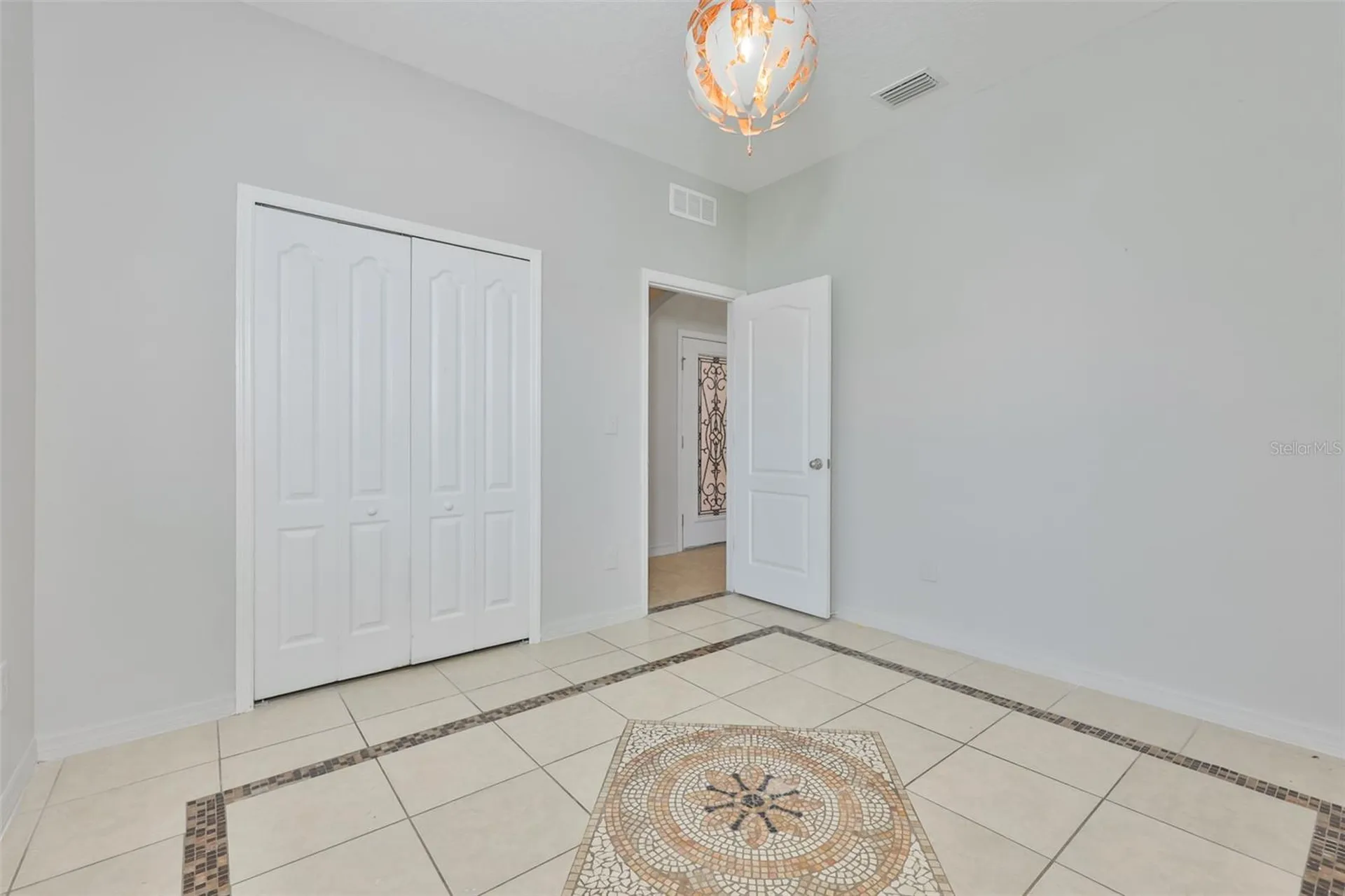 401 Britton Shores Court Ruskin FL 33570