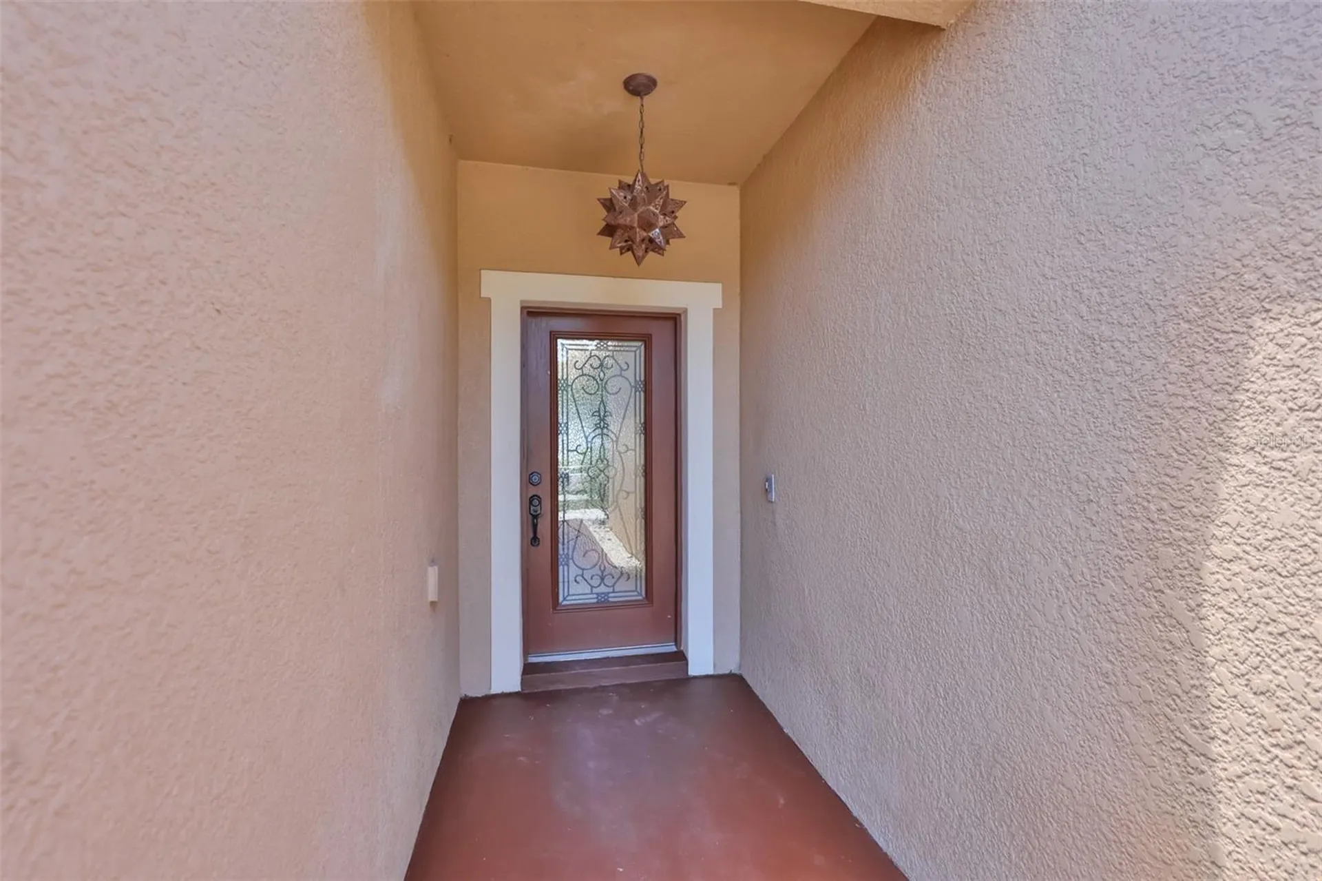 401 Britton Shores Court Ruskin FL 33570