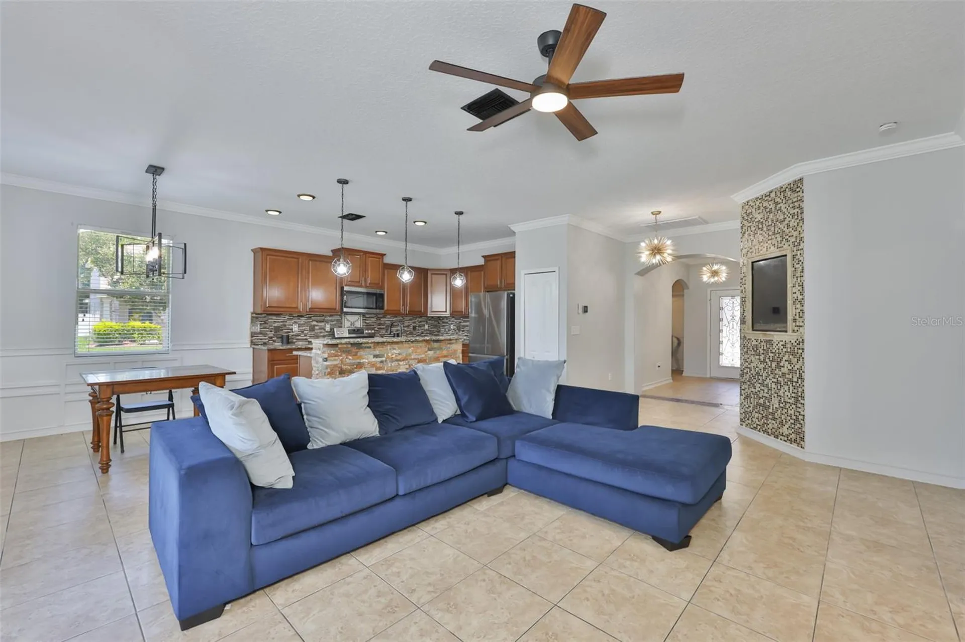 401 Britton Shores Court Ruskin FL 33570