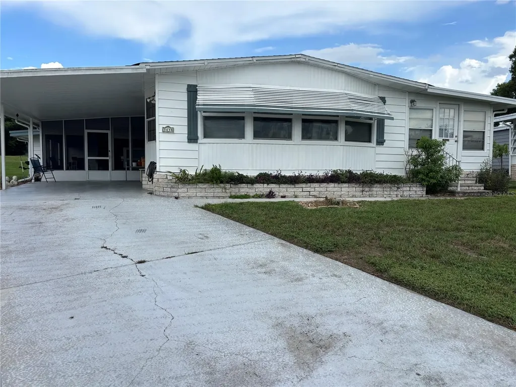 3438 Banberry Circle Zellwood FL 32798