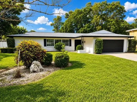 810 Allamanda Drive Largo FL 33770