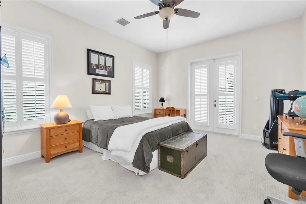 16301 Dunlindale Drive Lithia FL 33547