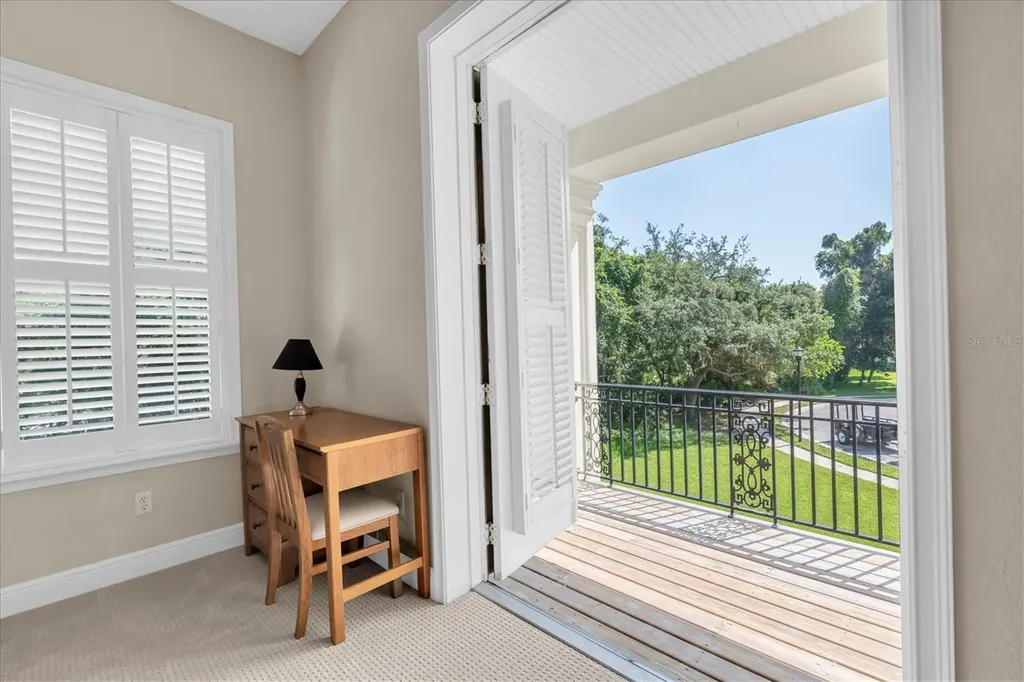 16301 Dunlindale Drive Lithia FL 33547