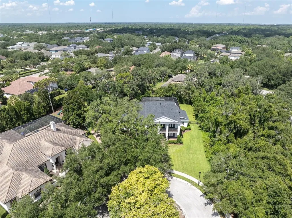 16301 Dunlindale Drive Lithia FL 33547