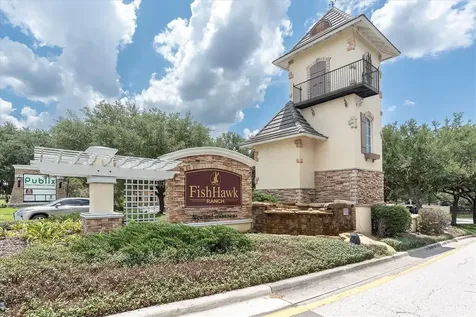16301 Dunlindale Drive Lithia FL 33547