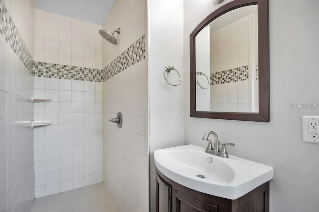 3634 Dagon Street Orlando FL 32806