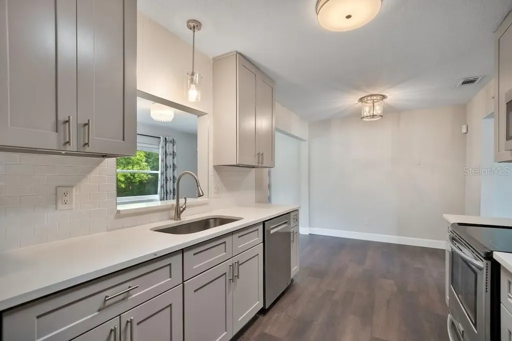 3634 Dagon Street Orlando FL 32806