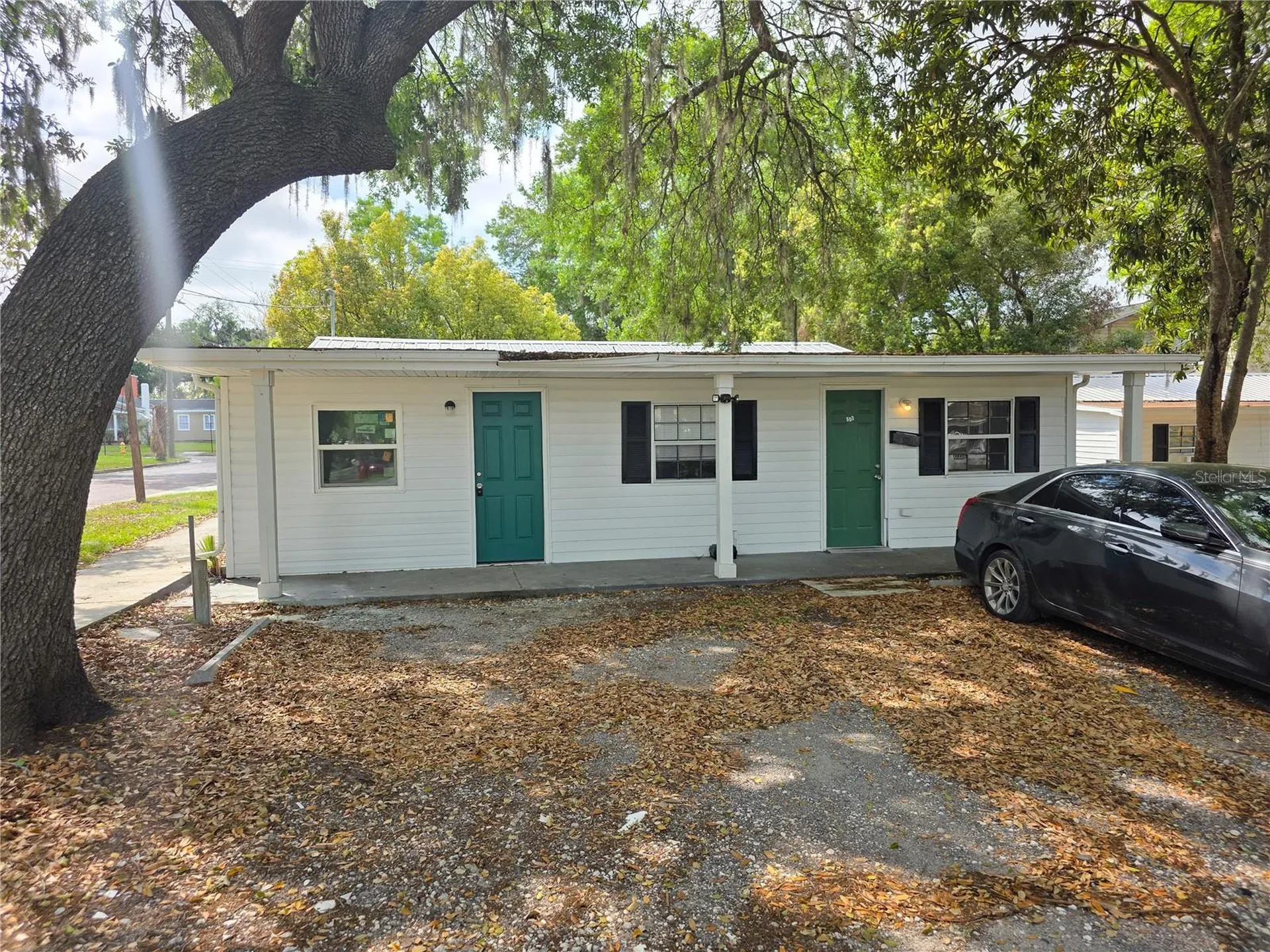 501 W Baker Street Plant City FL 33563