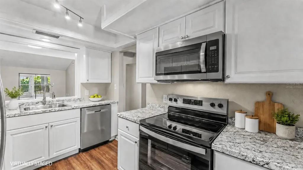 2025 Sylvester Road Lakeland FL 33803