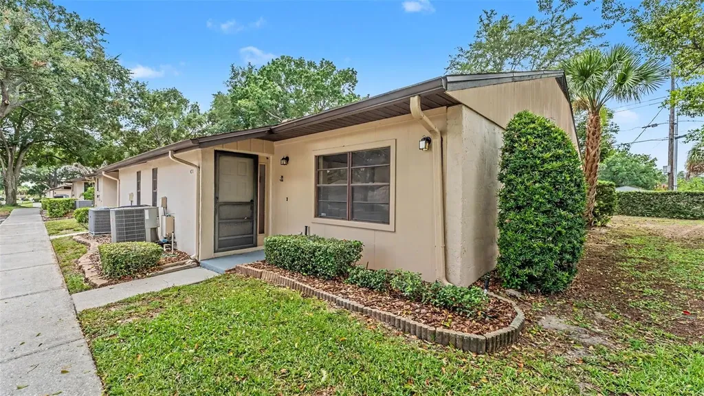 2025 Sylvester Road Lakeland FL 33803