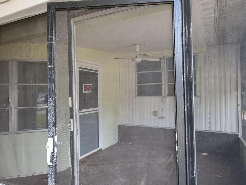 28814 Hubbard Street Leesburg FL 34748