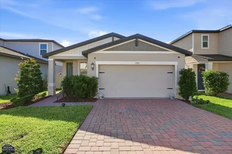 1912 Carnostie Road Winter Haven FL 33884
