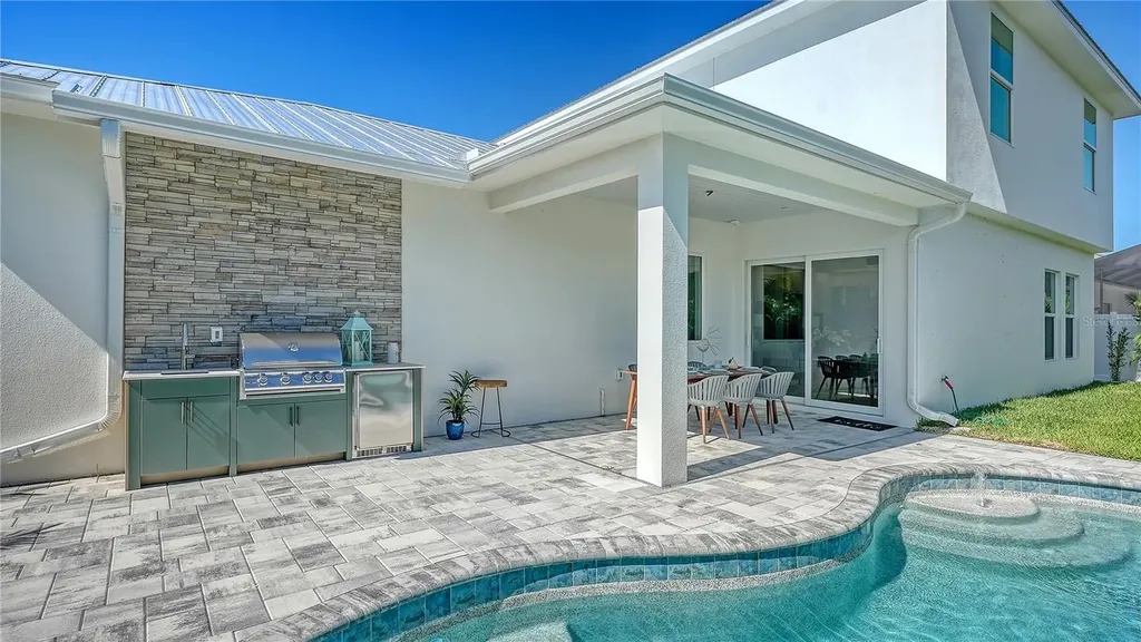 7808 20th Place W Bradenton FL 34209