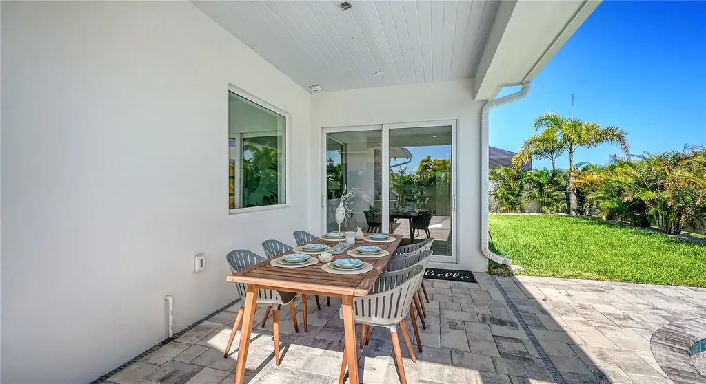 7808 20th Place W Bradenton FL 34209