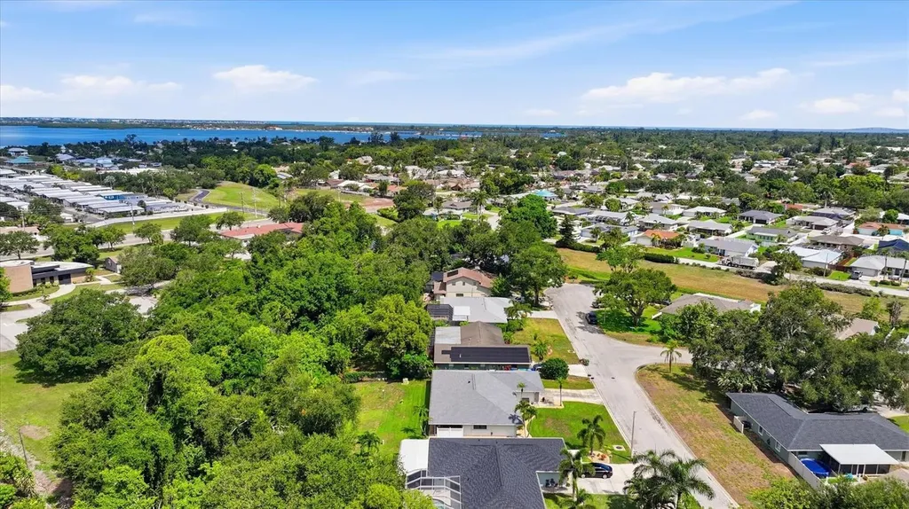 2130 72nd Street Circle W Bradenton FL 34209