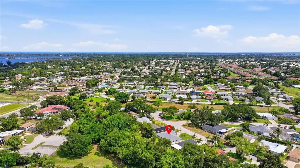 2130 72nd Street Circle W Bradenton FL 34209