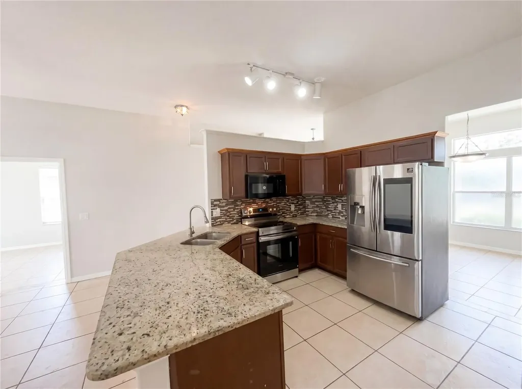 62 Cordona Drive Kissimmee FL 34758