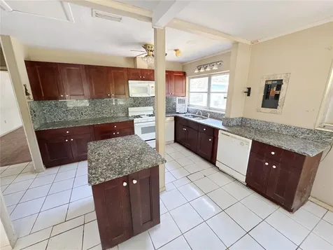 4103 Brazilnut Avenue Sarasota FL 34234