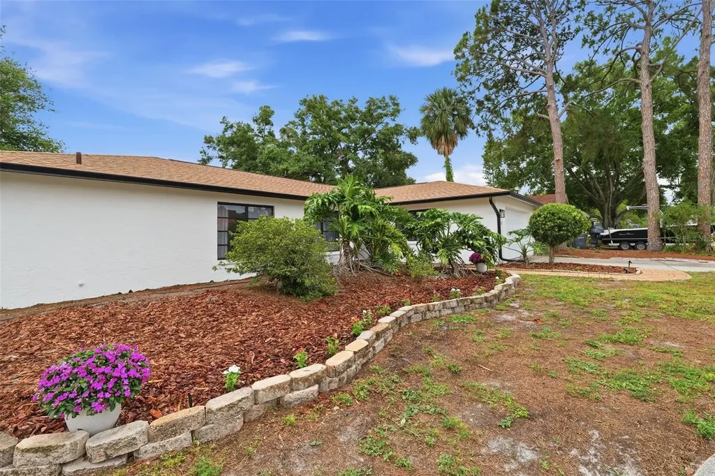 8307 Vallejo Place Tampa FL 33614