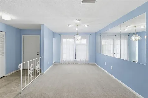 8307 Vallejo Place Tampa FL 33614
