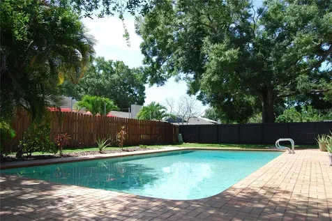 8307 Vallejo Place Tampa FL 33614