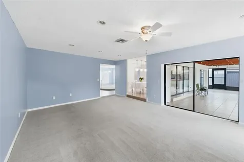 8307 Vallejo Place Tampa FL 33614