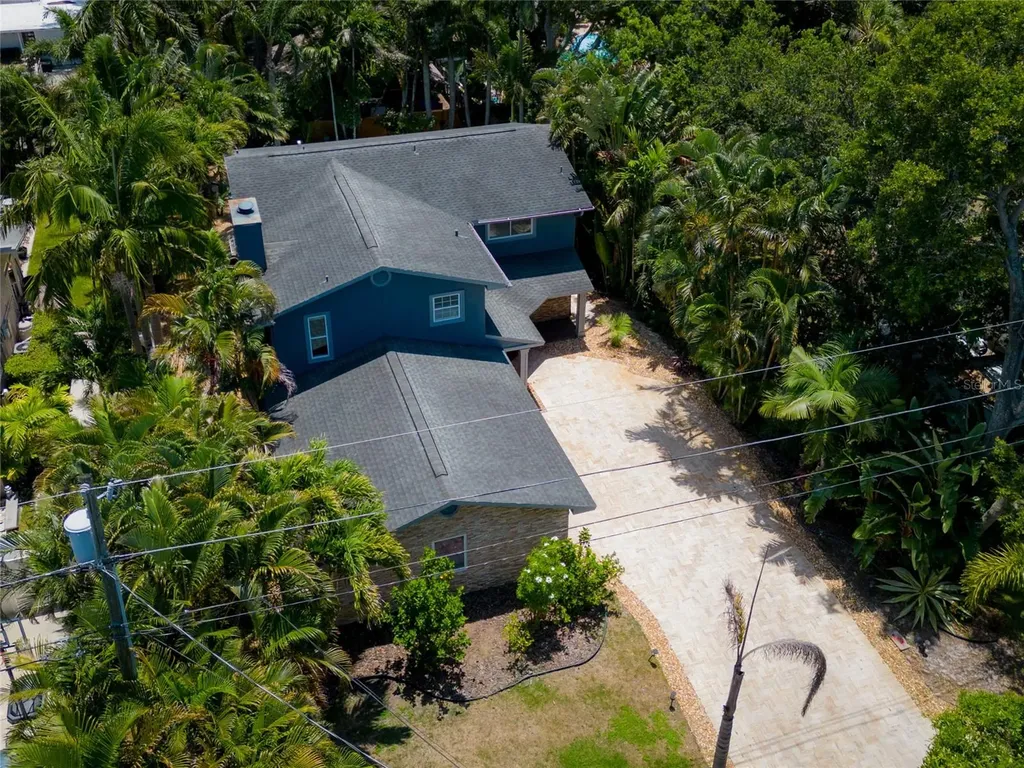 9545 135th Street Seminole FL 33776
