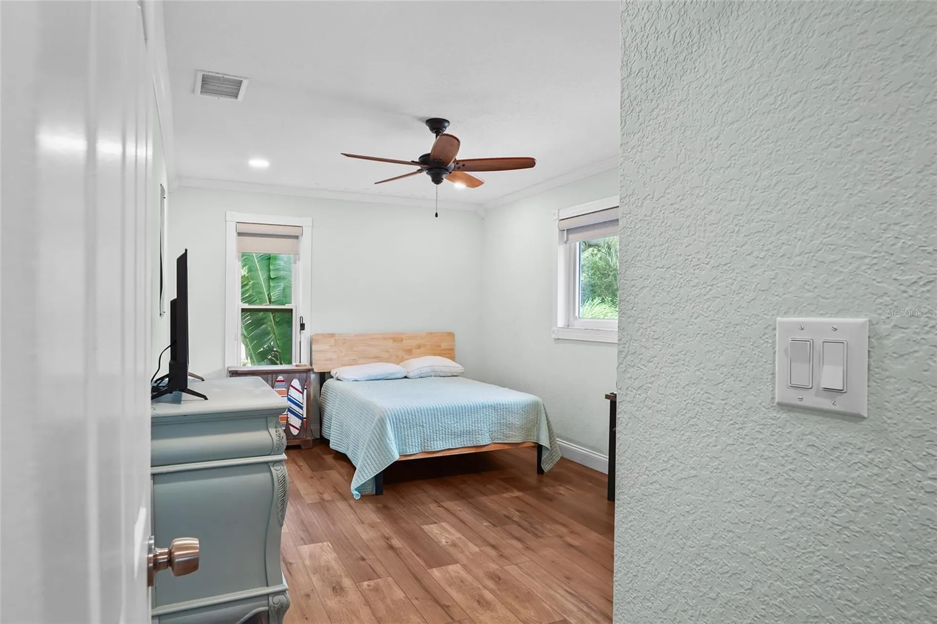 9545 135th Street Seminole FL 33776