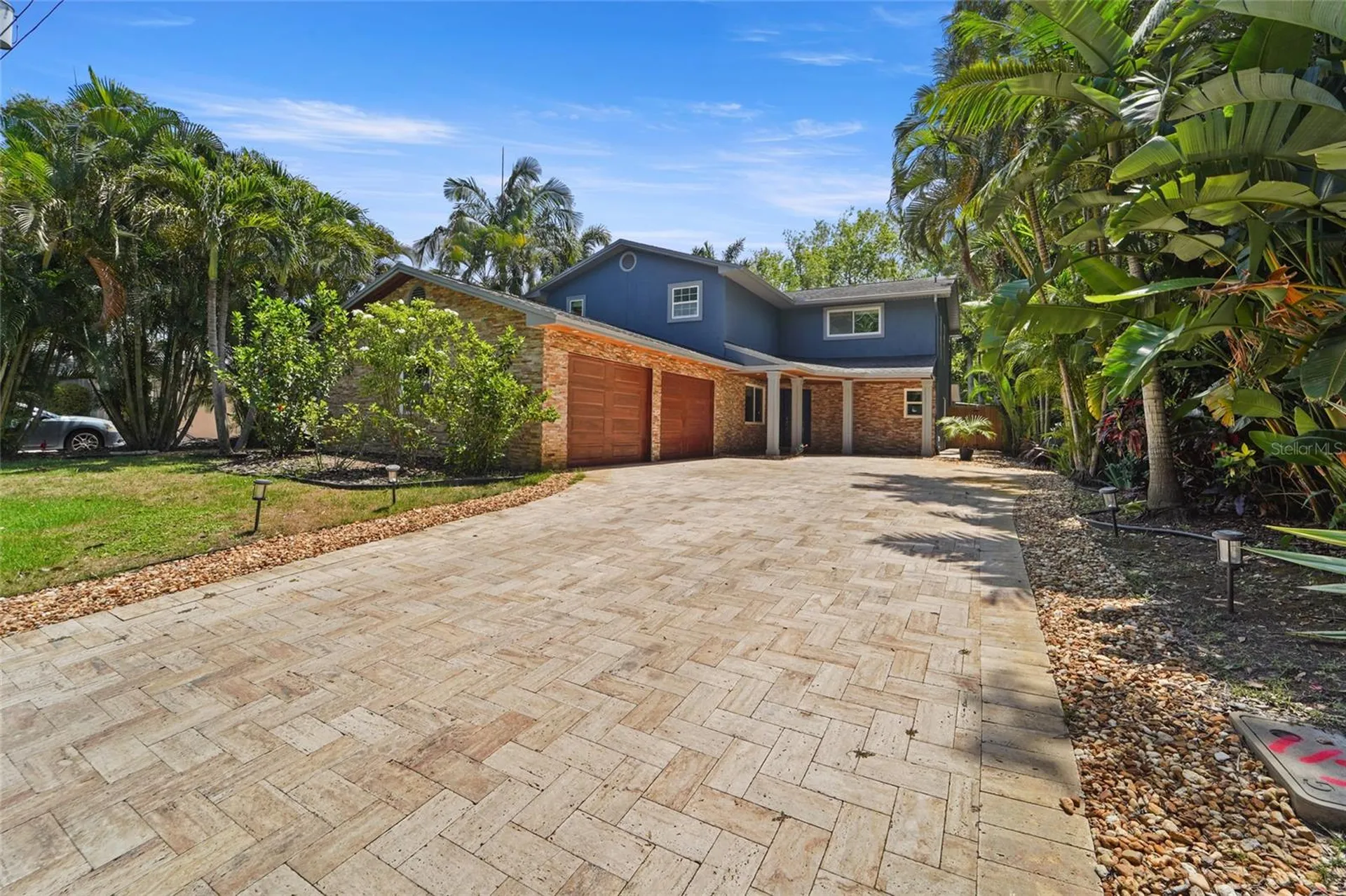 9545 135th Street Seminole FL 33776