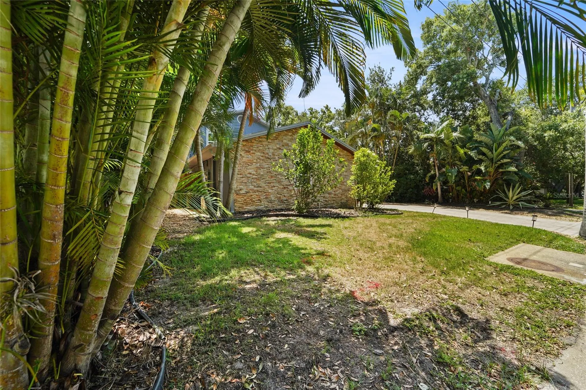 9545 135th Street Seminole FL 33776