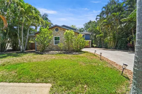 9545 135th Street Seminole FL 33776