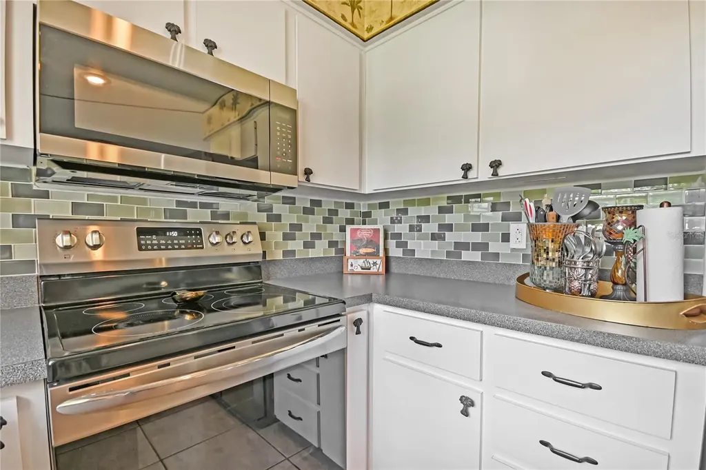 2820 Sabal Palm Drive Edgewater FL 32141