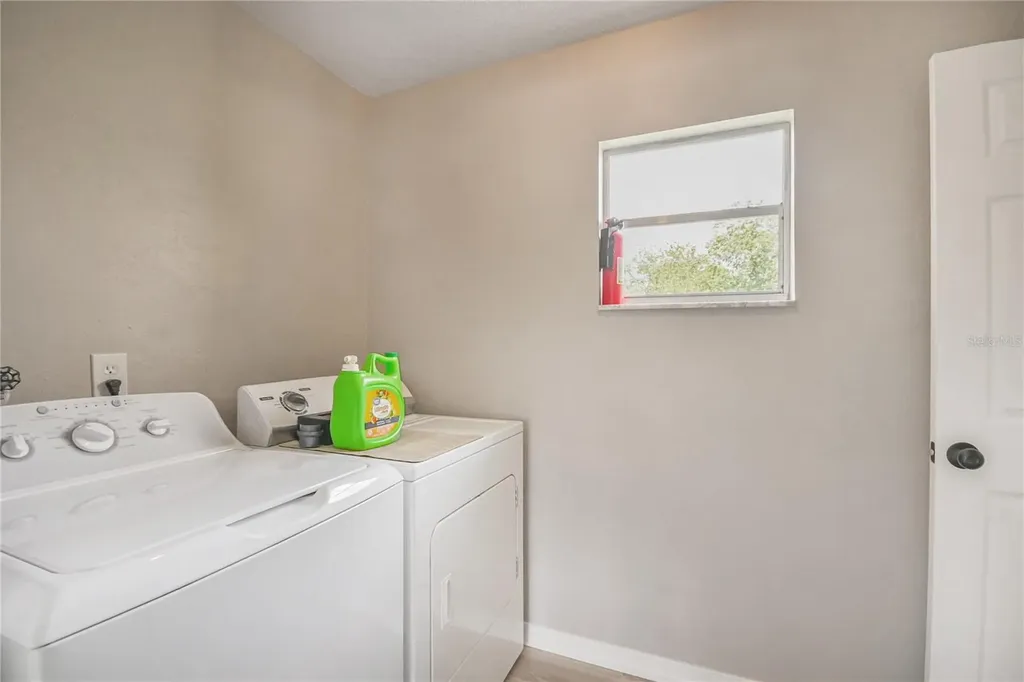 2820 Sabal Palm Drive Edgewater FL 32141
