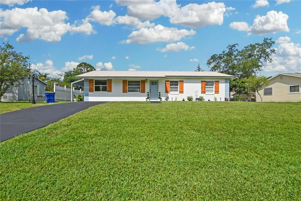 2820 Sabal Palm Drive Edgewater FL 32141