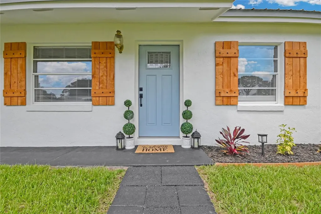 2820 Sabal Palm Drive Edgewater FL 32141