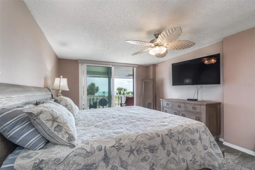 6500 Sunset Way St Pete Beach FL 33706