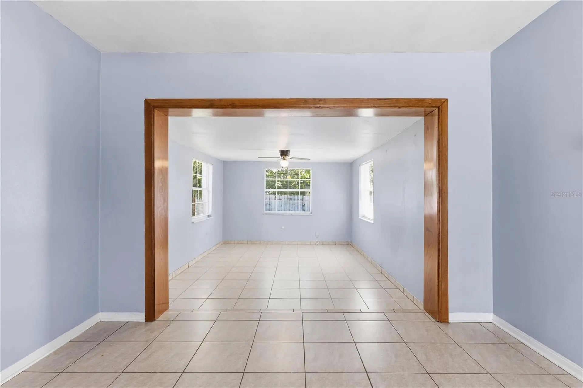 998 W 68th Street Hialeah FL 33014