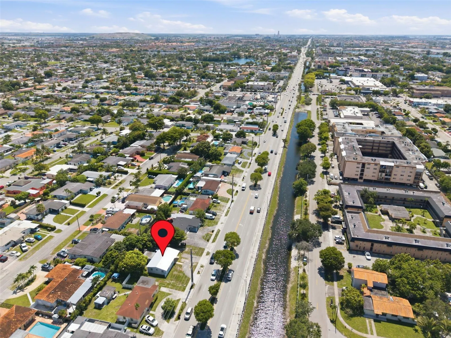 998 W 68th Street Hialeah FL 33014
