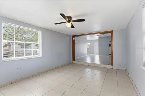 998 W 68th Street Hialeah FL 33014