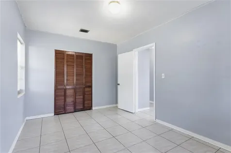 998 W 68th Street Hialeah FL 33014