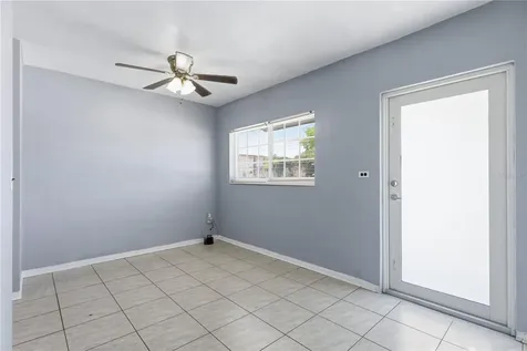 998 W 68th Street Hialeah FL 33014