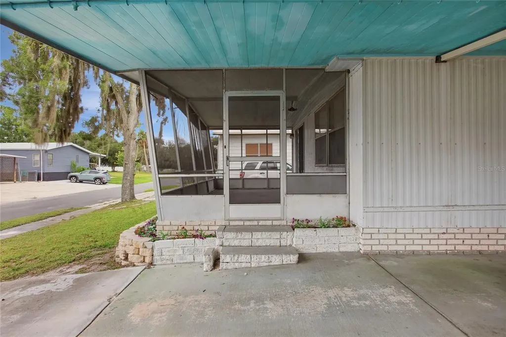 110 Maple Drive Debary FL 32713